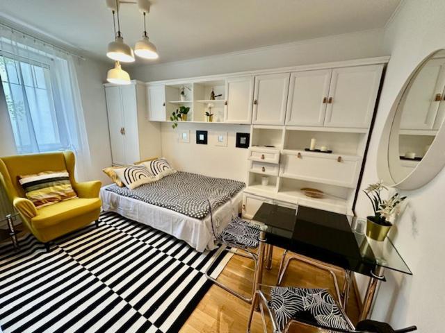בודפשט Peony Kaldy Apartman Free Garage Under The House מראה חיצוני תמונה